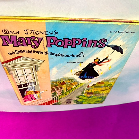 WALT DISNEY’S VTG 1964 MARY POPPINS COLLECTIBLE HARDCOVER BOOK WHITMAN #2450 - Picture 13 of 16